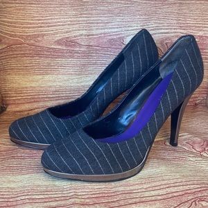 NWOT Women’s Nine West Shoe Size 7.5, 3in heals